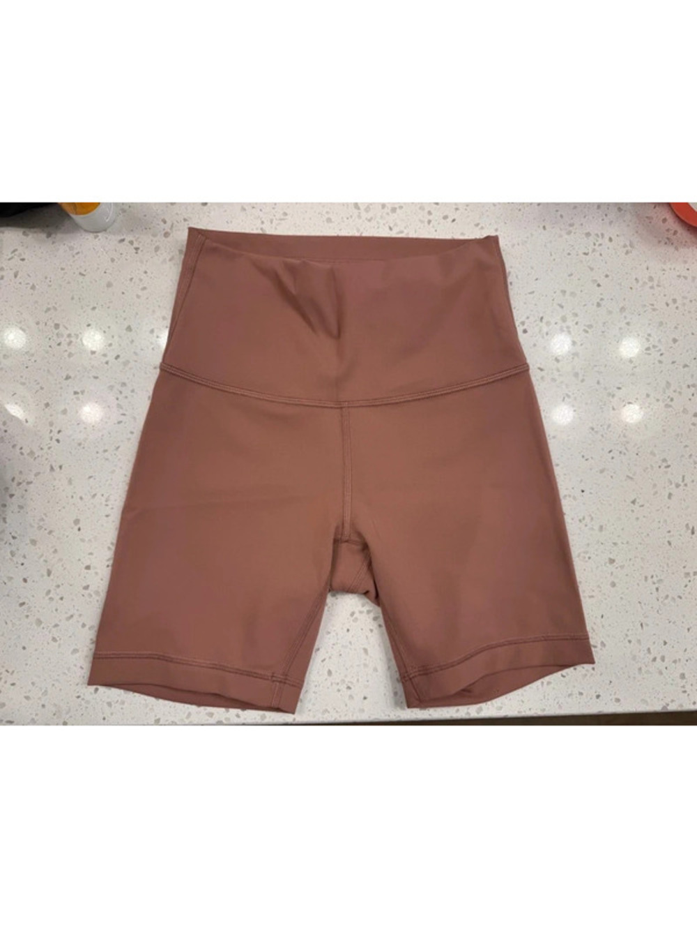 Lululemon Wunder Train High Rise 6”